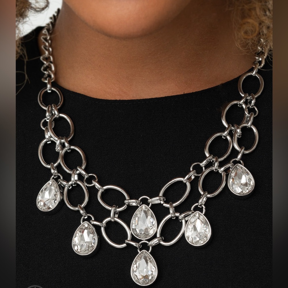 Show Stopping Shimmer Statement Silver-Tone Teardrop Necklace & Earrings Set - Picture 1 of 4